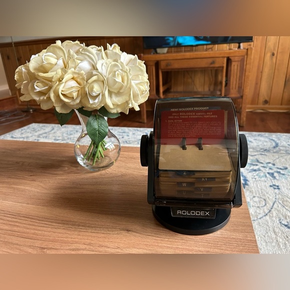 NEW, retro Rolodex Swivel Revolving File, no entries, all cards for all letters - Picture 1 of 8